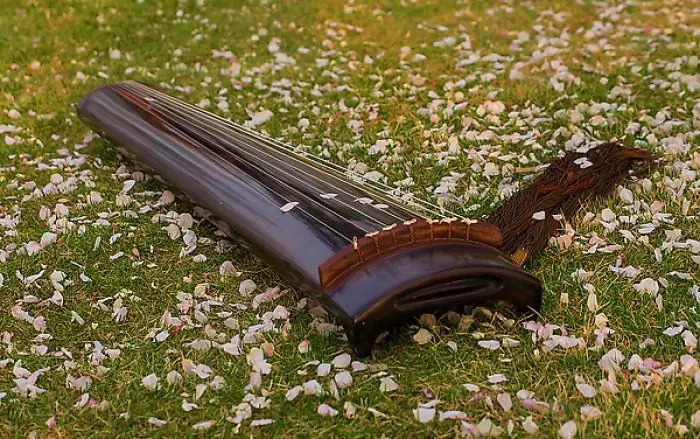 Guqin, waiting for its knower to perform, codify, and understand